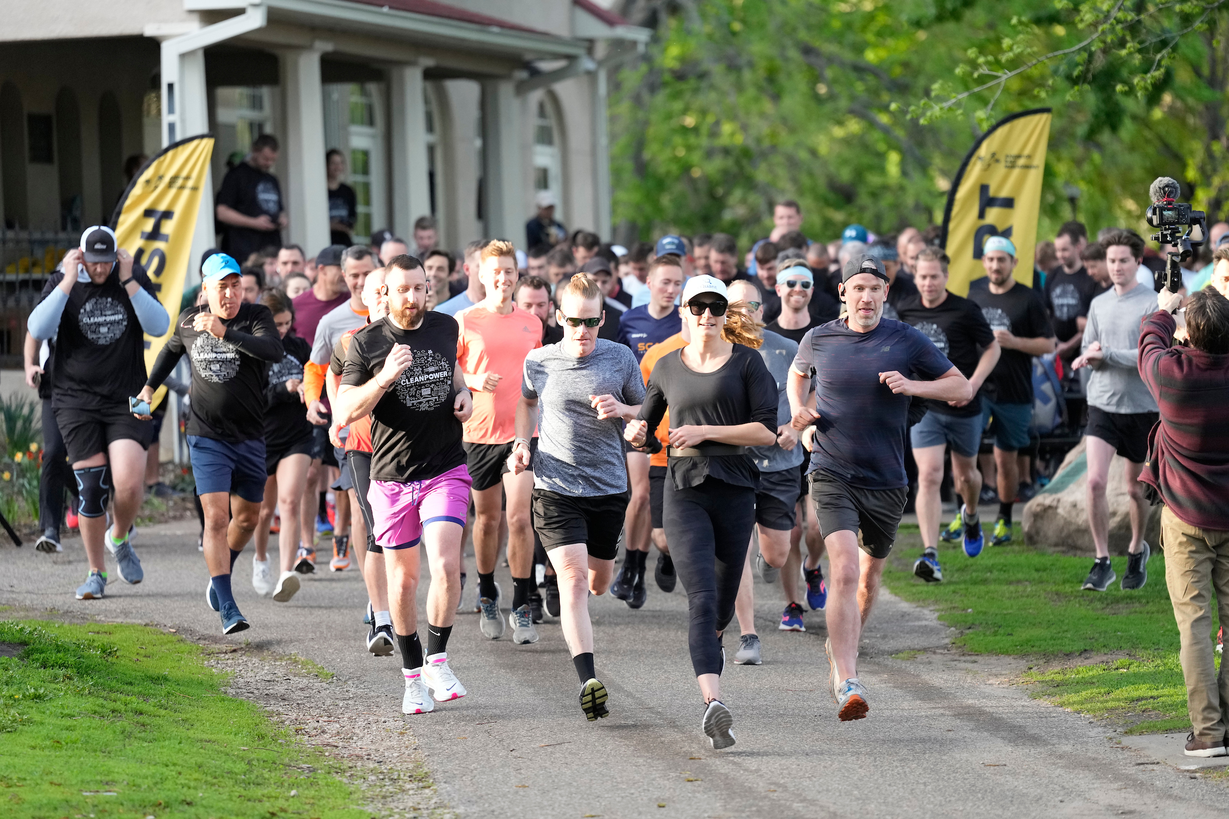 Runners at CLEANPOWER 2024 in Minneapolis